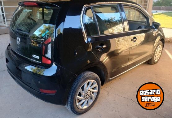 Autos - Volkswagen Up hihg 2017 Nafta 120000Km - En Venta