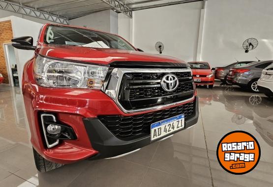 Camionetas - Toyota Hilux Sr 4x4 2019 Diesel 157000Km - En Venta