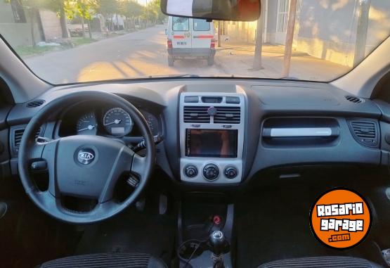 Camionetas - Kia Sportage 2008 Nafta 215000Km - En Venta