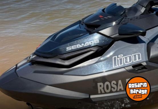 Embarcaciones - Moto de agua Sea Doo Rxt X Rs  con 4hs. 2023 - En Venta