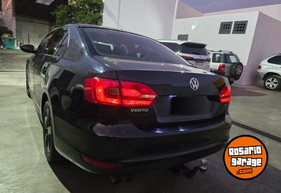 Autos - Volkswagen Vento 2011 Nafta 180000Km - En Venta