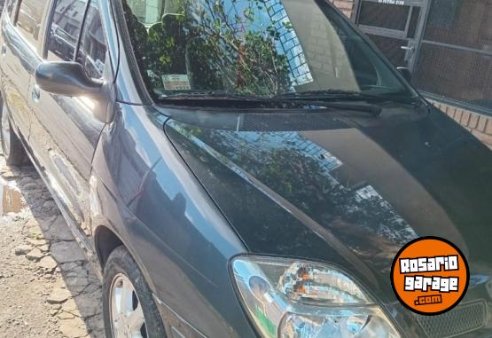 Autos - Renault Scenic 2005 GNC 194000Km - En Venta