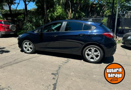 Autos - Chevrolet Cruze LT 2021 Nafta 94500Km - En Venta