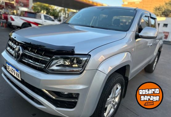 Camionetas - Volkswagen AMAROK HIGHLINE 2021 Diesel 72000Km - En Venta