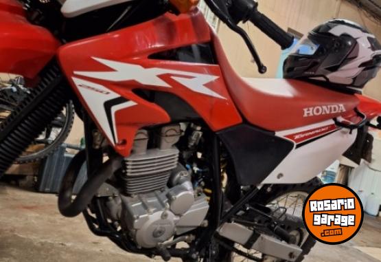 Motos - Honda Tornado xr 250 2018 Nafta 17000Km - En Venta