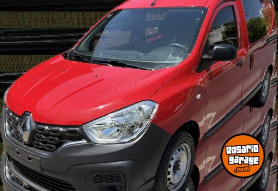 Utilitarios - Renault Kangoo 2018 Nafta 115000Km - En Venta