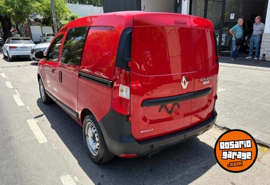 Utilitarios - Renault Kangoo 2018 Nafta 115000Km - En Venta