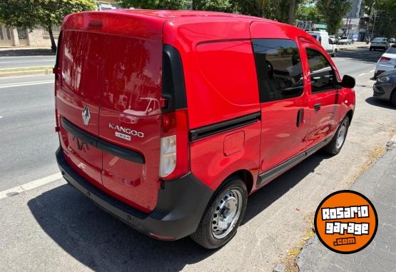 Utilitarios - Renault Kangoo 2018 Nafta 115000Km - En Venta