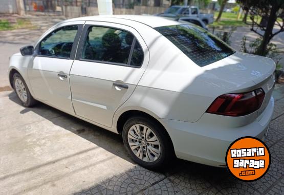 Autos - Volkswagen Voyage 2019 GNC 110000Km - En Venta