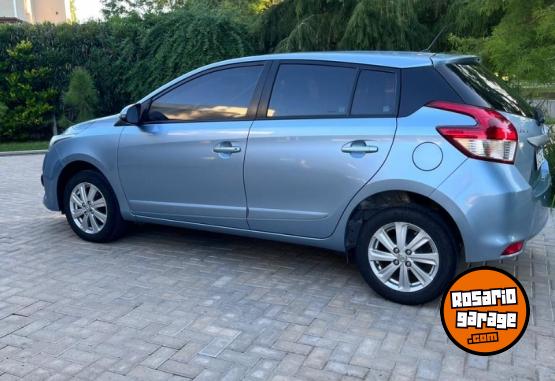 Autos - Toyota YARIS S 2017 Nafta 70100Km - En Venta