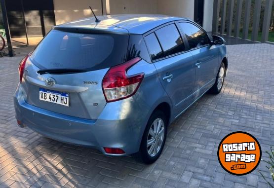 Autos - Toyota YARIS S 2017 Nafta 70100Km - En Venta