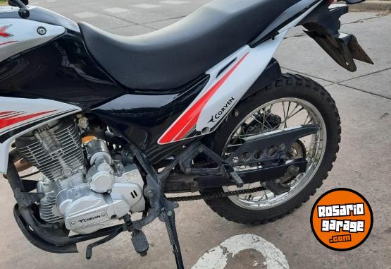 Motos - Corven Triax txr 250 2023 Nafta 8800Km - En Venta