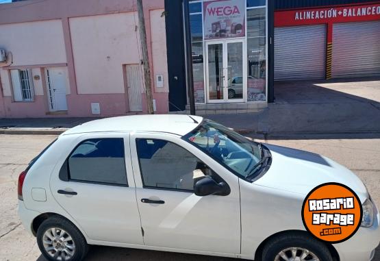 Autos - Fiat Palio confort  Pack 2014 Nafta 48000Km - En Venta