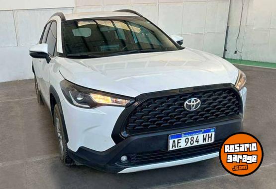 Autos - Toyota COROLLA CROSS XLI 2.0 CVT 2021 Nafta 57793Km - En Venta