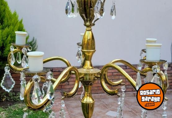 Hogar - ARAA DE BRONCE PULIDO CON CAIRELES DE CRISTAL - En Venta