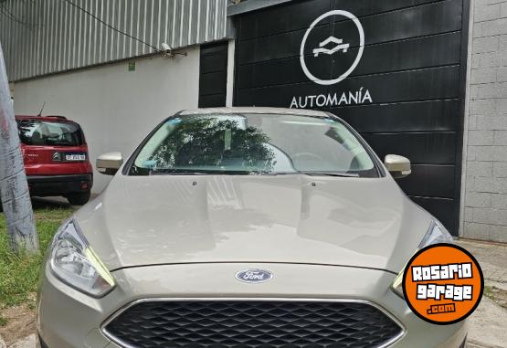 Autos - Ford Focus S Sedan 2019 Nafta 125000Km - En Venta