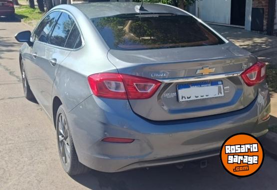 Autos - Chevrolet Cruze 2017 Nafta 86000Km - En Venta