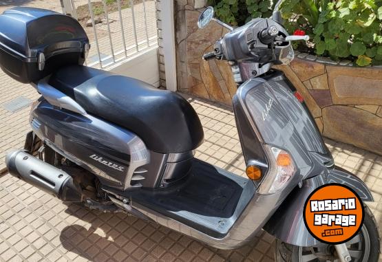 Motos - Kymco Like 125 2022 Nafta 24000Km - En Venta