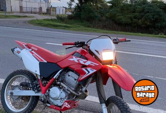 Motos - Honda Tornado 2006 Nafta 15700Km - En Venta