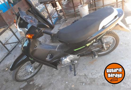 Motos - Motomel Blitz 2024 Nafta 3100Km - En Venta