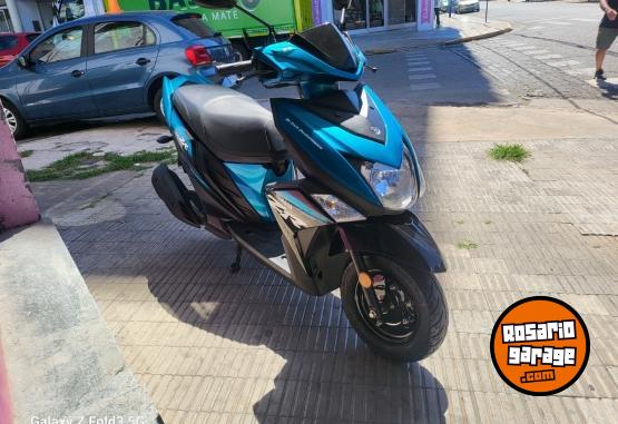 Motos - Yamaha Zr125 2023 Nafta 7000Km - En Venta