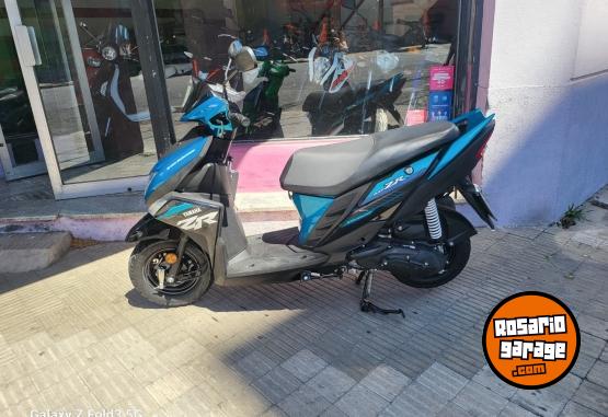 Motos - Yamaha Zr125 2023 Nafta 7000Km - En Venta