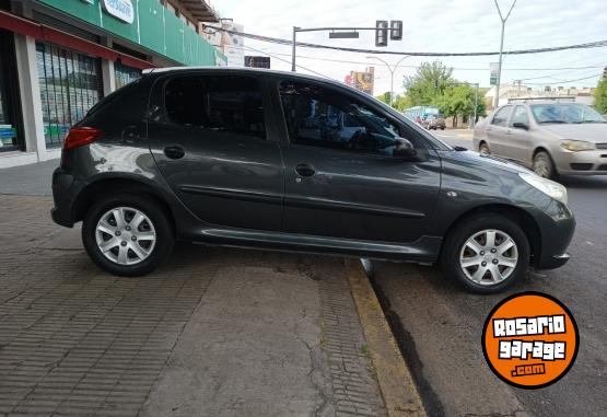 Autos - Peugeot 207 1.4 ACTIVE 2013 Nafta 120000Km - En Venta