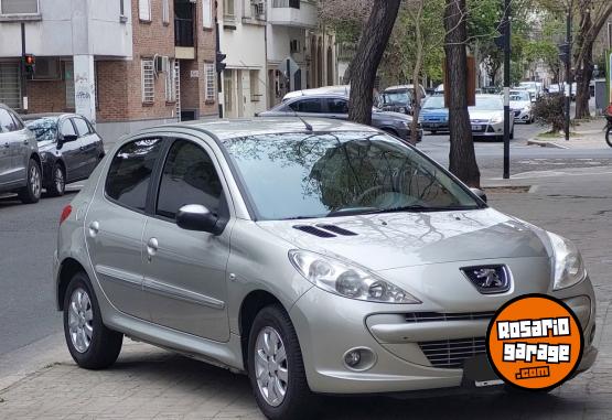 Autos - Peugeot 207 compact 2012 Nafta 190000Km - En Venta