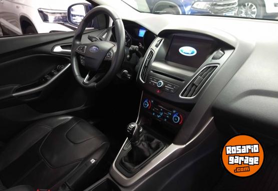 Autos - Ford Focus 5P 2.0L N MT SE 2018 Nafta 72500Km - En Venta