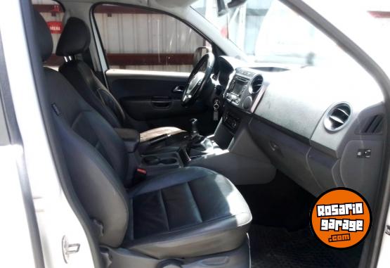 Camionetas - Volkswagen Amarok highline 2015 Diesel 140000Km - En Venta