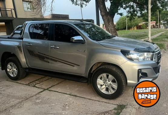 Camionetas - Toyota HILUX 2019 Diesel 31100Km - En Venta