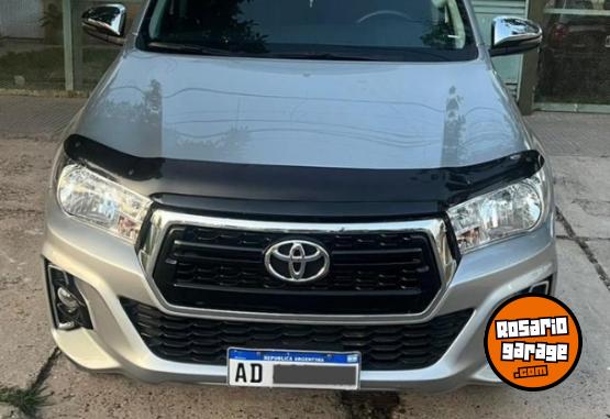 Camionetas - Toyota HILUX 2019 Diesel 31100Km - En Venta