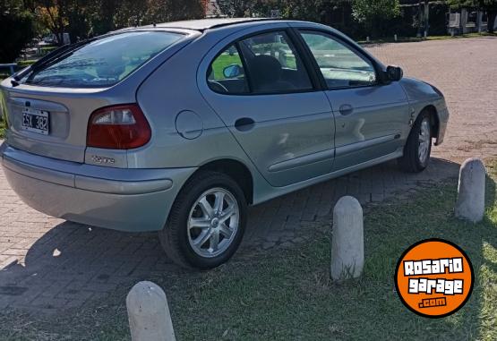 Autos - Renault Megane 2005 Diesel 187000Km - En Venta