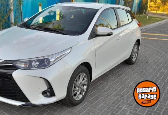 Autos - Toyota Yaris 2024 Nafta 0Km - En Venta