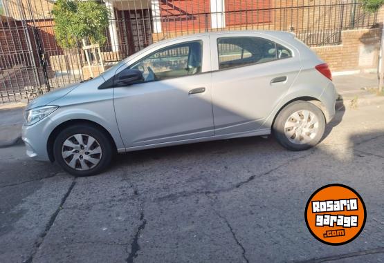 Autos - Chevrolet Onix 2014 Nafta 86000Km - En Venta