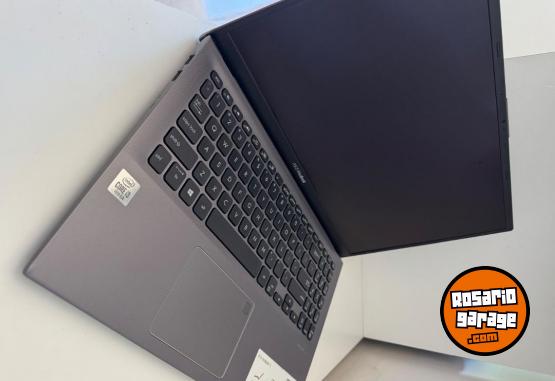 Informtica - Notebook ASUS VIVOBOOK 15 - En Venta