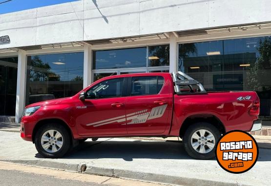 Camionetas - Toyota HILUX D/C 2.8 TDI M/T 4x4 2018 Diesel 252000Km - En Venta