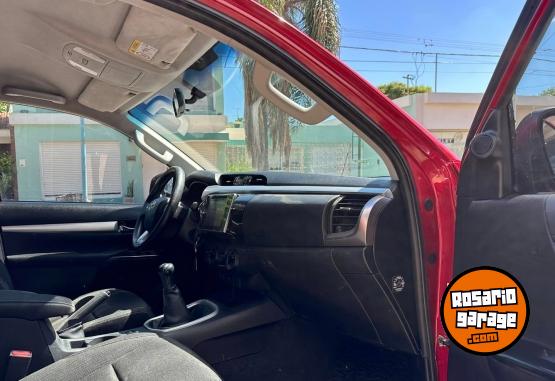 Camionetas - Toyota HILUX D/C 2.8 TDI M/T 4x4 2018 Diesel 252000Km - En Venta