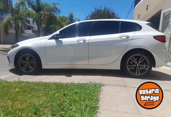 Autos - Bmw Serie 1 sport automtico 2021 Nafta 53000Km - En Venta