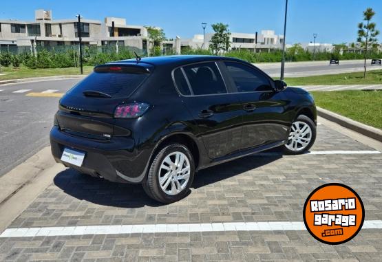 Autos - Peugeot 208 1.6vti C3 POLO YARIS 2024 Nafta 6000Km - En Venta