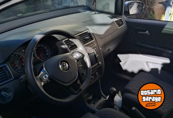 Autos - Volkswagen Suran cross 2018 Nafta 13000Km - En Venta