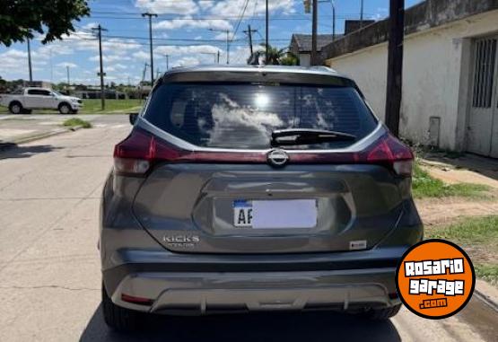 Autos - Nissan KICKS 1.6 SENSE MT2023 2023 Nafta 9300Km - En Venta