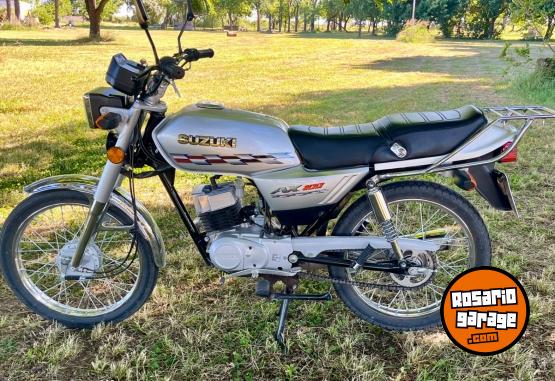 Motos - Suzuki Ax 100 2022 Nafta 10900Km - En Venta