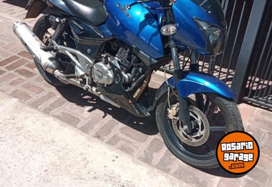 Motos - Bajaj Rouser F220 2016 Nafta 49000Km - En Venta