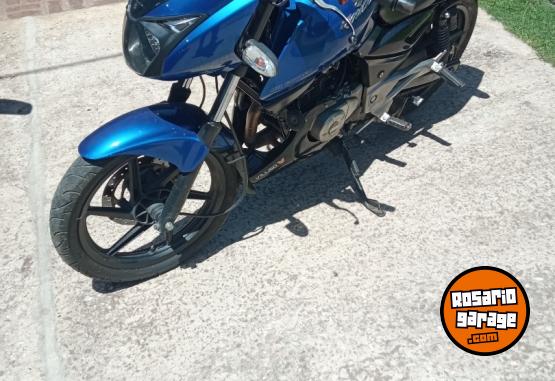 Motos - Bajaj Rouser F220 2016 Nafta 49000Km - En Venta