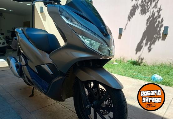 Motos - Honda Pcx elite nmx like cygnus 2019 Nafta 11500Km - En Venta