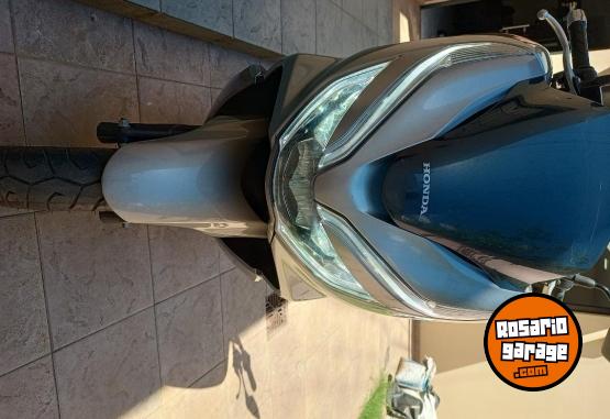 Motos - Honda Pcx elite nmx like cygnus 2019 Nafta 11500Km - En Venta