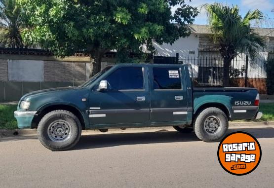 Camionetas - Isuzu Luv 2.5 doble cabina 4x2 2002 Diesel 315700Km - En Venta