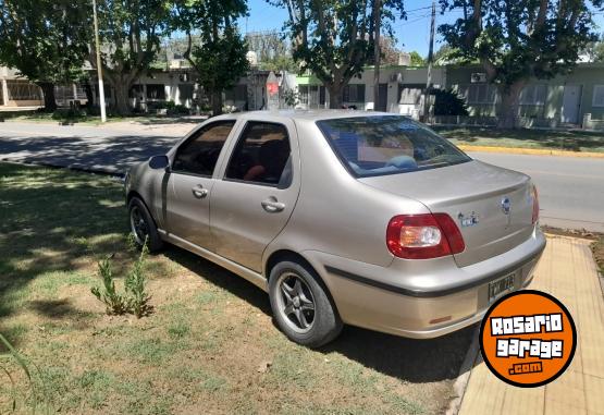 Autos - Fiat Siena 2006 Diesel 179000Km - En Venta