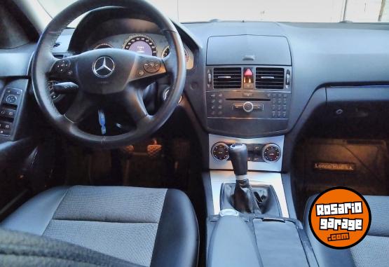 Autos - Mercedes Benz C200 compresor 2009 Nafta 145000Km - En Venta